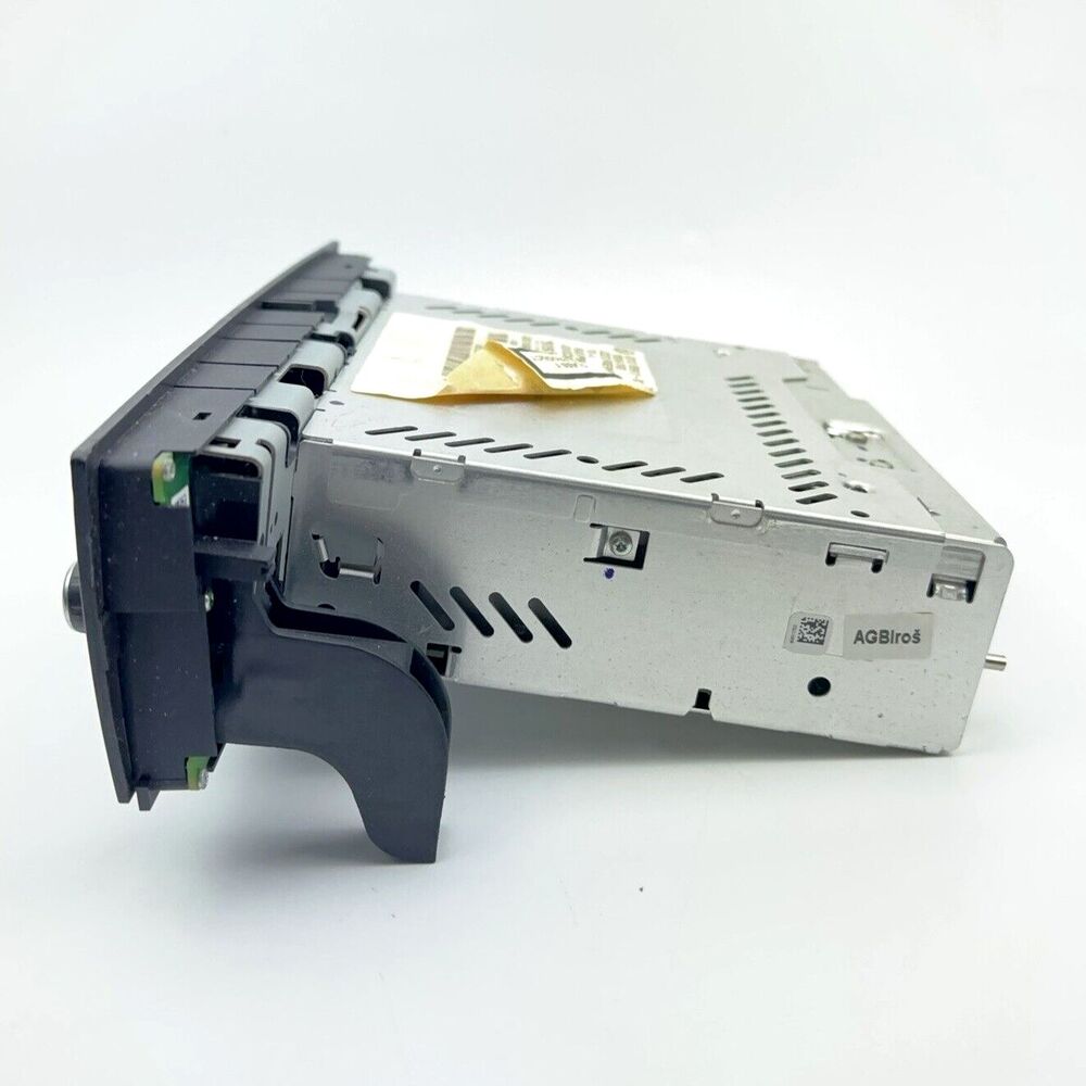07-13 BMW E88 E90 E92 1/3 Series AM/FM Radio CD Player Receiver Head Unit OEM - Picture 4 of 5